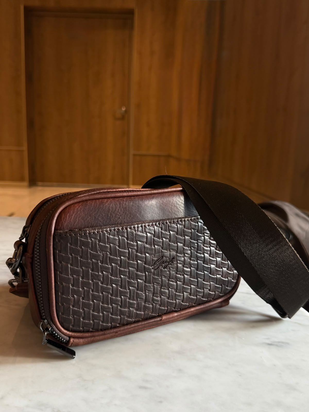 Crossbody Elordi