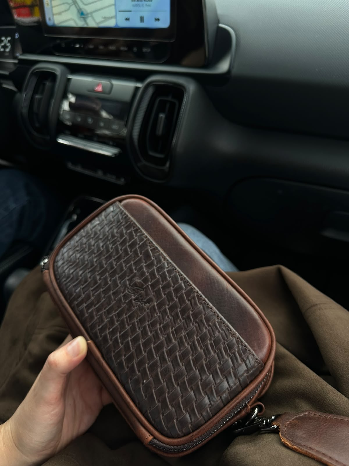 Crossbody Elordi